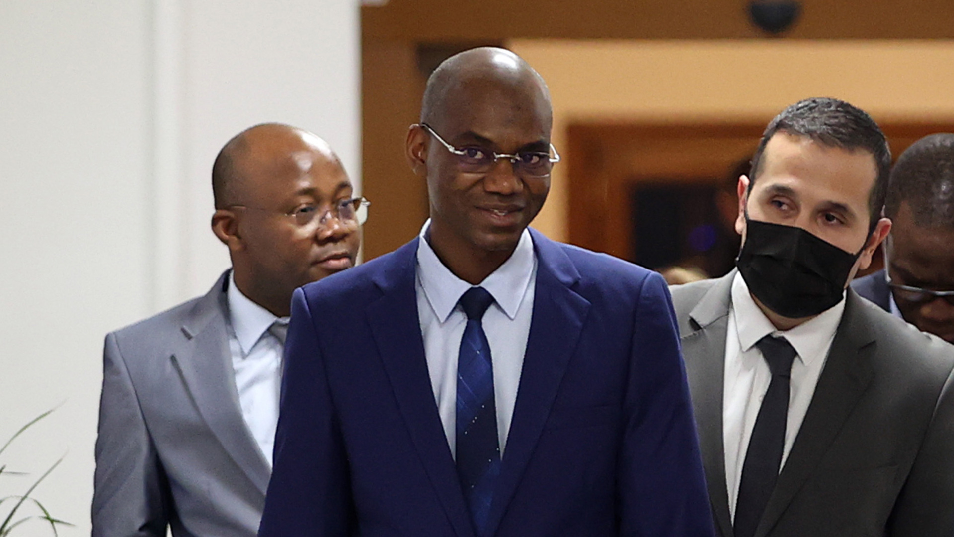 Video thumbnail for Mali defence minister killed after coordinated attacks