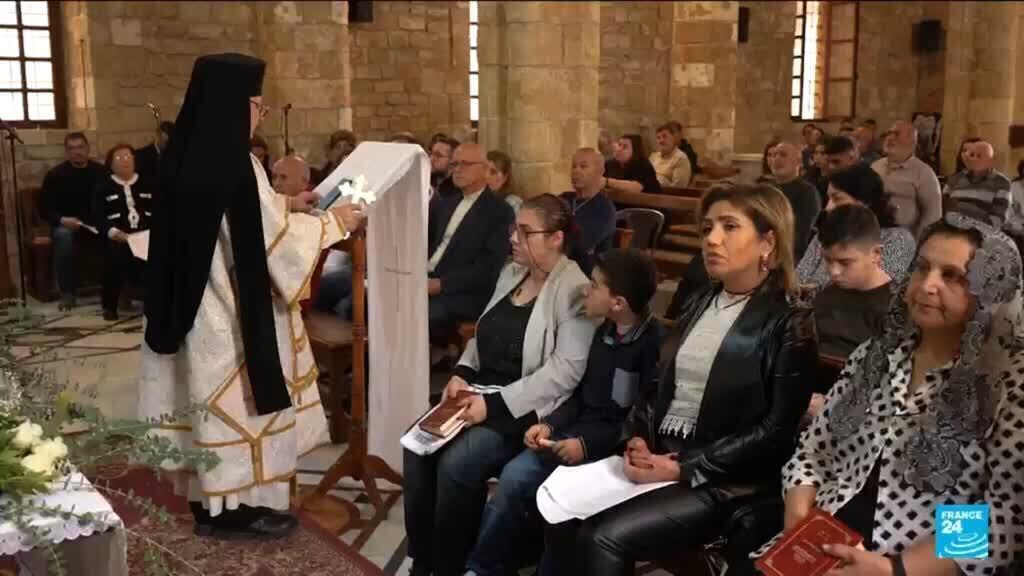 Video thumbnail for Lebanon: In the city of Tyre, Christians mark Easter in a ghost town