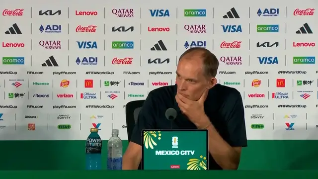 Video thumbnail for England boss jokes Trump could help lift defender’s suspension