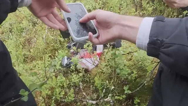 Video thumbnail for Highest altitude drop of a mobile phone and phone case (natural land forms)