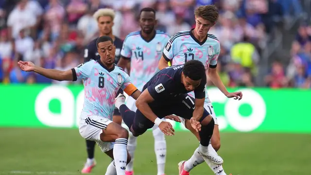 Video thumbnail for Following controversial red card, US falls 4-1 to Belgium in World Cup