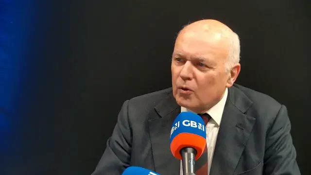 Video thumbnail for Iain Duncan Smith demands Labour get a grip of soaring benefits bill as ‘silent majority’ loses patience