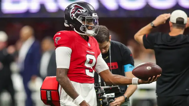 Video thumbnail for Michael Penix's Health Debate and Falcons QB Strategy
