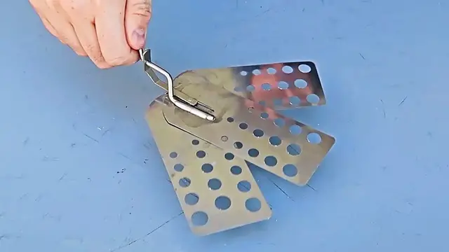 Video thumbnail for 5 Amazing Vintage Kitchen Gadgets Tested -  Part 10