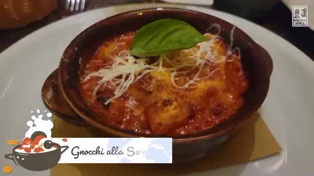 Video thumbnail for What to Eat on the Amalfi Coast & Sorrento, Italy