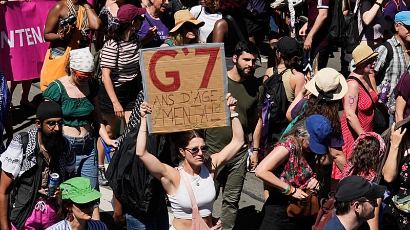 Video thumbnail for G7 summit: Analyst expects China to top agenda