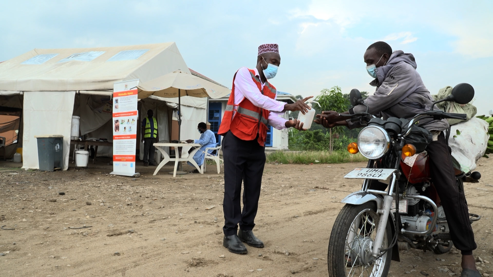 Video thumbnail for Ebola outbreak disrupts life along the DRC-Uganda border