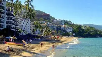 'Video thumbnail for Playa Los Muertos (Los Muertos Beach), Puerto Vallarta'