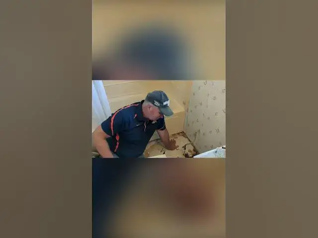 Video thumbnail for Plugging The Toilet Flange #Shorts