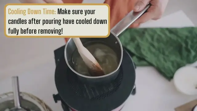 'Video thumbnail for How to get candles out of molds'