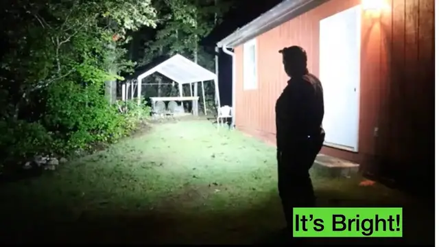 Video thumbnail for Olight Seeker 3 Pro: Owner's Reveiw