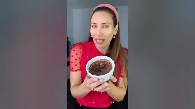 'Video thumbnail for 2 recetas de mousse de chocolate para este fin de semana #shots'