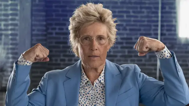 Video thumbnail for How record-breaking swimmer Diana Nyad found strength and healing in the water