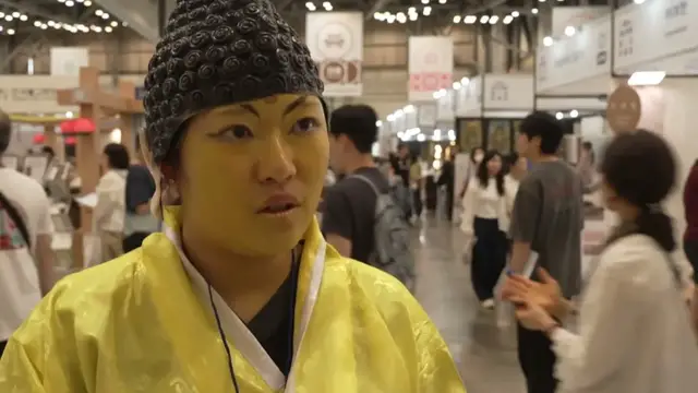Video thumbnail for South Korea Buddhism exposition: South Korean Gen Z fights burnout with religion