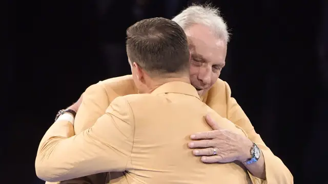 Video thumbnail for Evolution of Hall of Fame Enshrinements & Great Moments