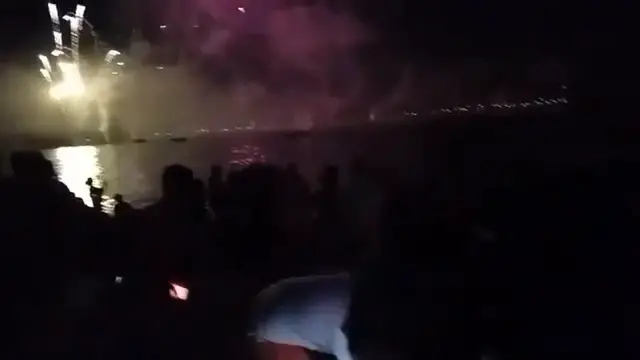 Video thumbnail for Spain: Fireworks Shell Misfire Injures 27 at Altea’s Castell de l’Olla.