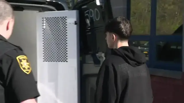 Video thumbnail for College student indicted for selling drugs from Stony Brook dorm room