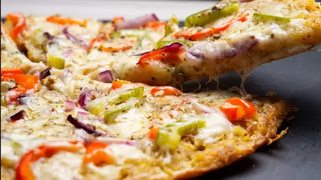'Video thumbnail for Potato Pan Pizza | Potato Crust Pizza | Homemade Pizza Recipe | No oven Pizza'