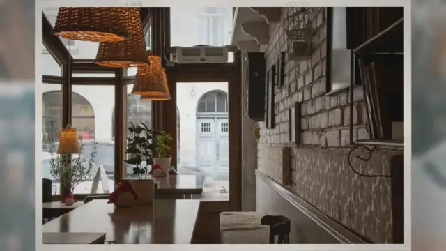 Video thumbnail for Why Do Restaurants Play Music So Loudly?