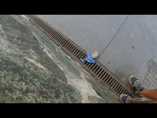 Video thumbnail for Eco Friendly plastic gloves