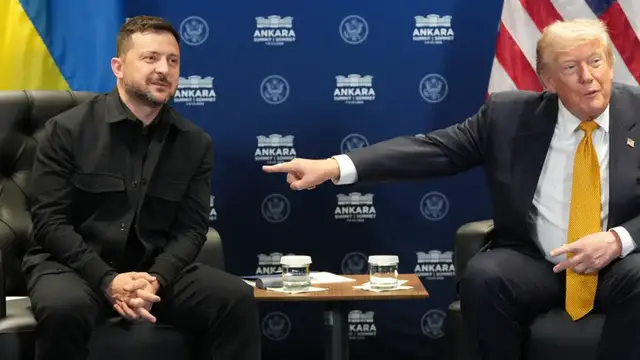 Video thumbnail for US gives Ukraine licence to build Patriot missiles for its air defence system