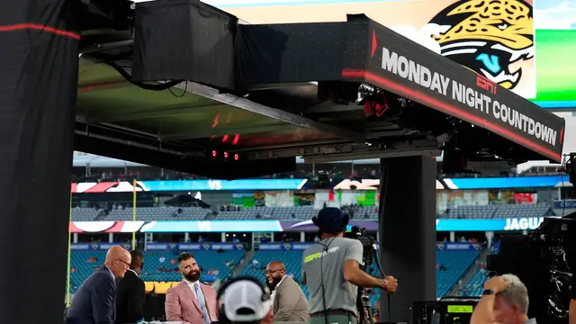 'Video thumbnail for Has Cable Won the Streaming Wars?'