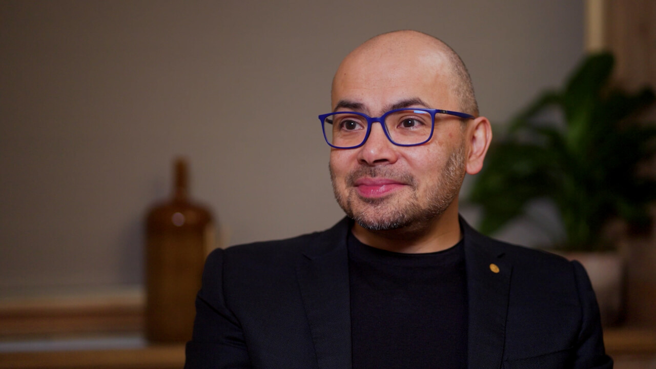 Video thumbnail for Google DeepMind CEO predicts an AI "renaissance" is coming