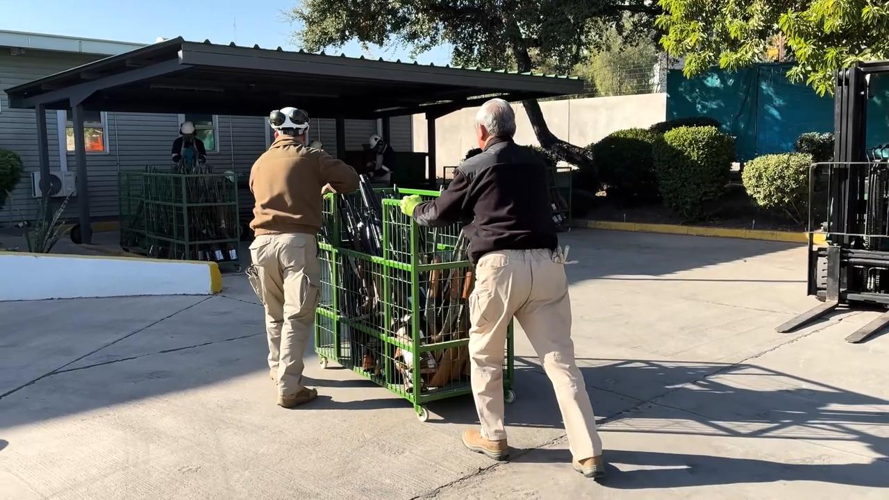 Video thumbnail for Chile: Chilean police destroy thousands of seized firearms in Santiago.