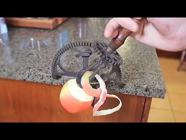 Video thumbnail for 5 Kitchen Gadgets put to the Test