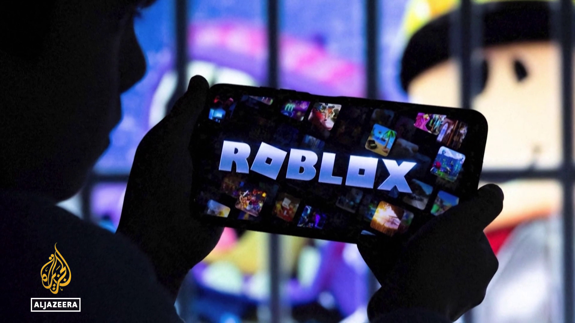 Video thumbnail for Roblox safety measures: Company rolls out online safeguarding tool