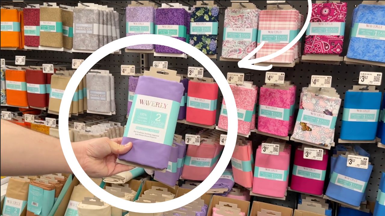 Video thumbnail for The stunning new fabric trend everyone will be copying for their front doors!