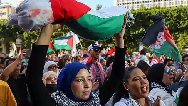 'Video thumbnail for Protesters in Tunisia mark Gaza anniversary, demand end to ties with Israel'