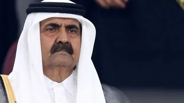 Video thumbnail for Qatar in mourning: Father emir laid to rest in capital Doha