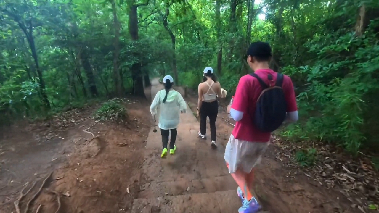 Video thumbnail for Woman Takes a Tumble Running Down Mountain Stairs