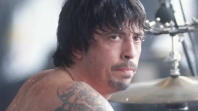 Video thumbnail for Tragic Details About The Foo Fighters