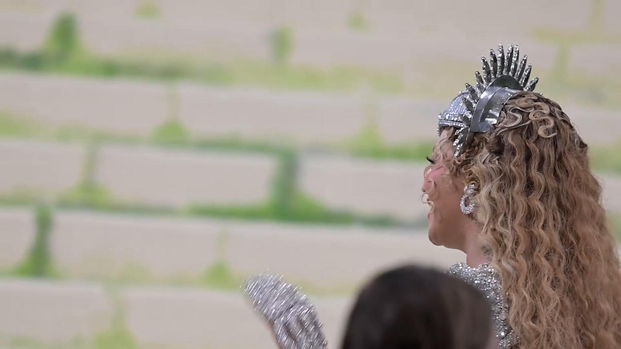 Video thumbnail for US: The MET Gala 2026.