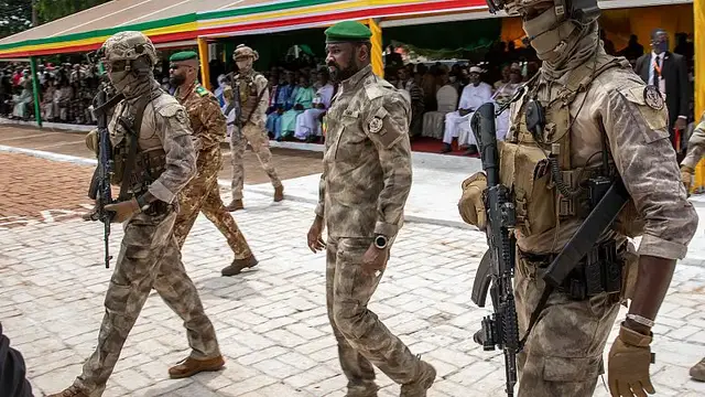 'Video thumbnail for France expels Malian diplomats, ends anti-terror cooperation'