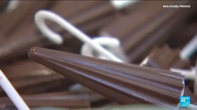 Video thumbnail for Easter: Chocolate eggs price surge amid lack of coca supplies