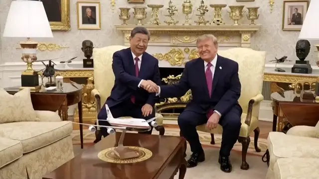 Video thumbnail for Trump and Xi hold critical talks at White House summit