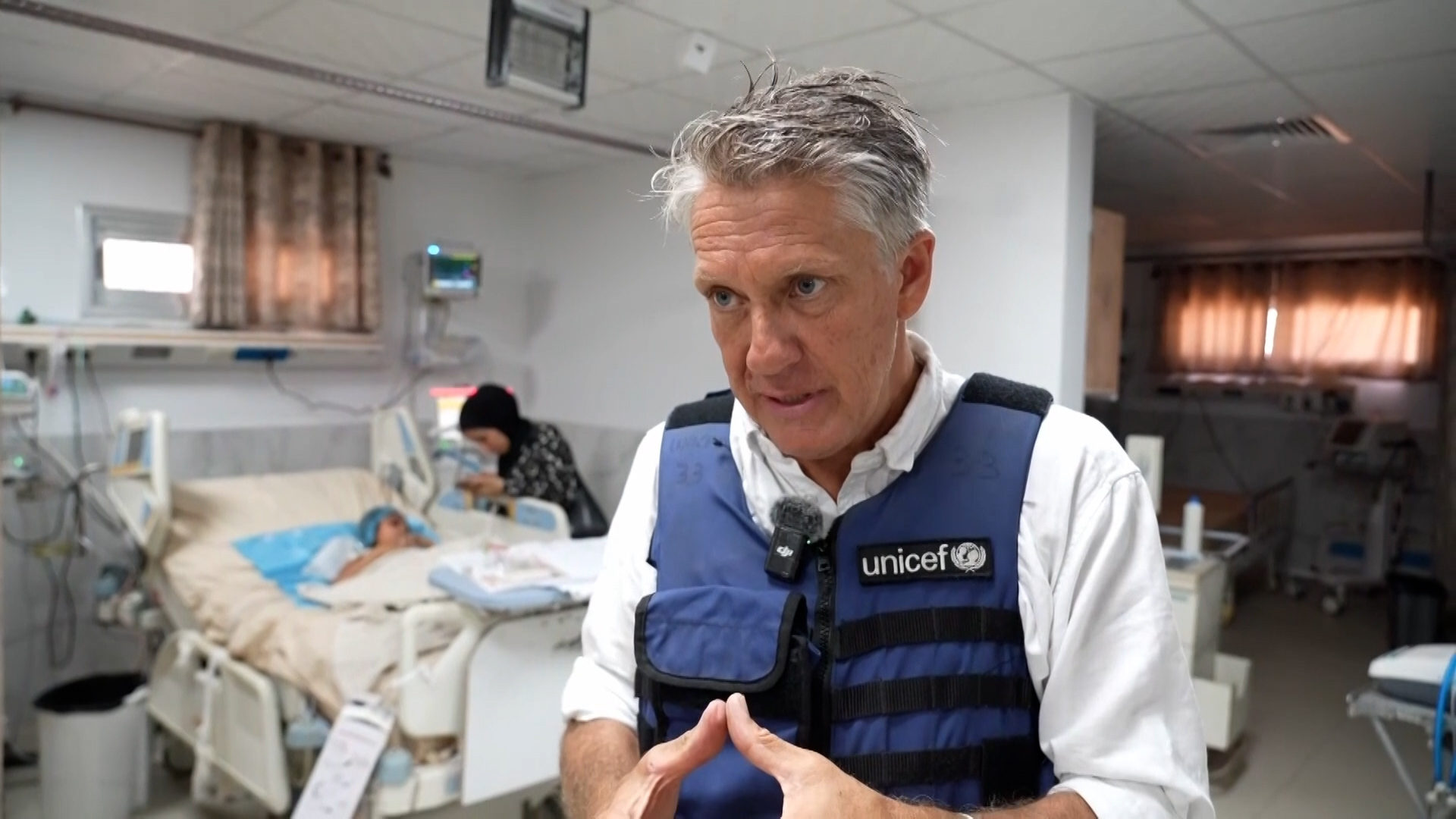 Video thumbnail for UNICEF spokesman enraged over child casualties from Israeli-US Iran war