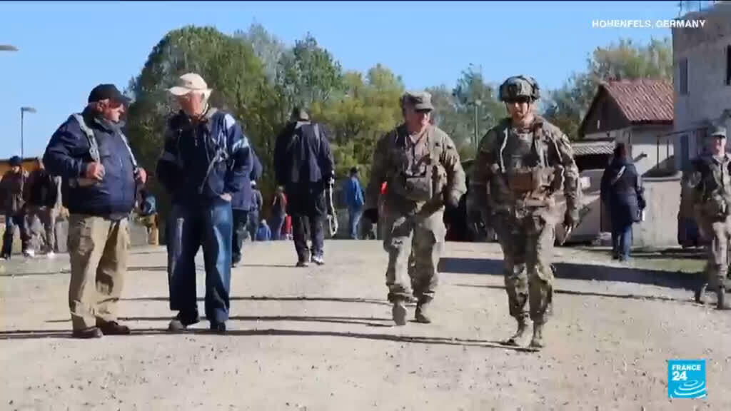 Video thumbnail for Berlin urges stronger European defence