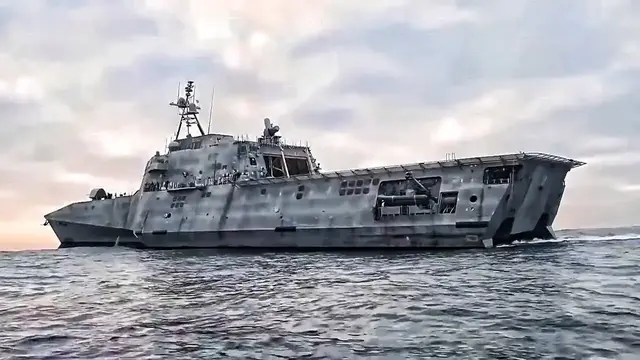 Video thumbnail for U.S. Navy's New Littoral Combat Ship Arrives In San Diego
