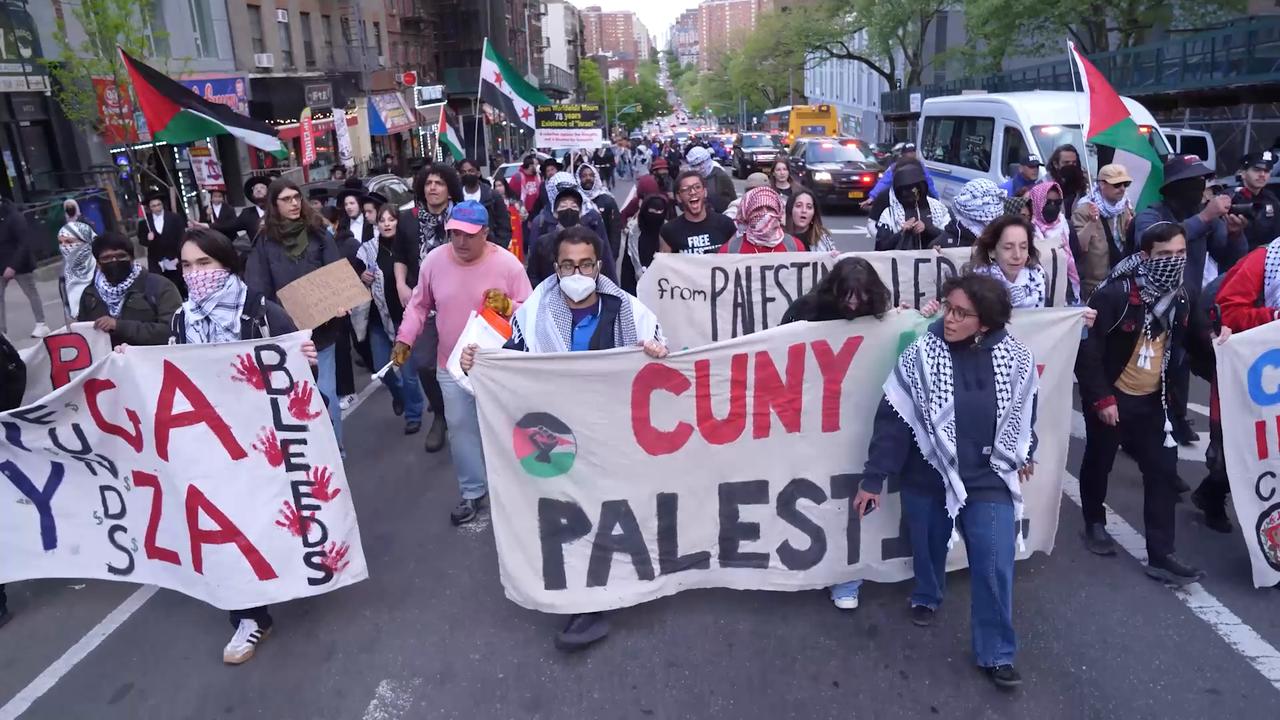 Video thumbnail for US: Pro-Palestinian demonstrators rally at Columbia University on anniversary of Hind’s Hall.