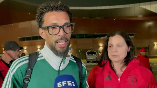 Video thumbnail for Vozinha gets hero's welcome in Chile after Cape Verde’s historic World Cup