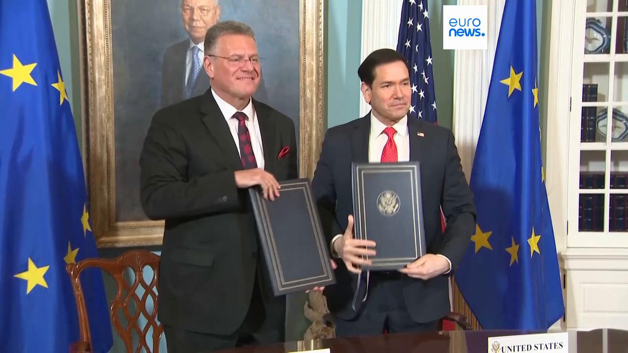 Video thumbnail for Latest news bulletin | April 25th, 2026 – Midday