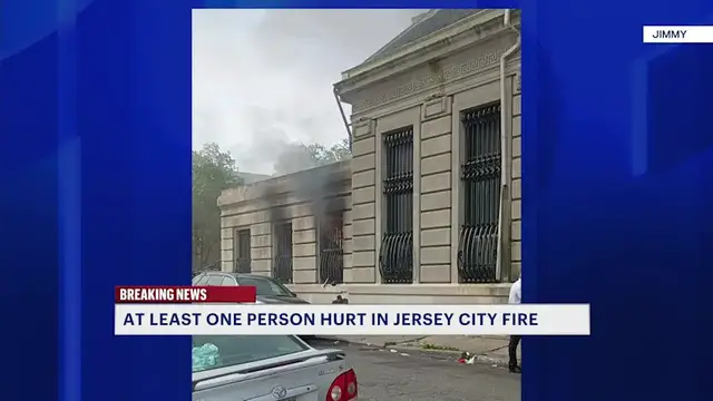 Video thumbnail for Man injured in fire at abandoned Jersey City bank