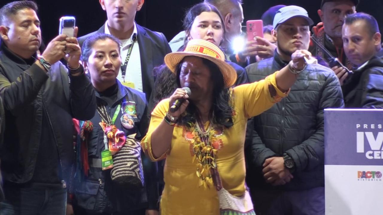Video thumbnail for Colombia: Colombian left-wing candidates Cepeda, Quilcue hold Bogota rally ahead of presidential vote.