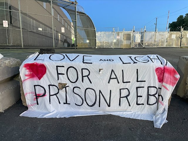 Video thumbnail for Newark braces for more clashes at Delaney Hall detention center 