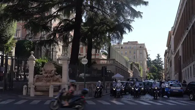 Video thumbnail for Italy: Israel, Lebanon hold new round of talks in Rome.