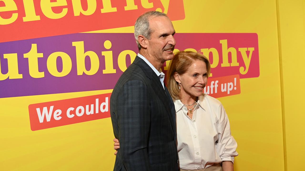 Video thumbnail for "NY: "Celebrity Autobiography" Broadway Opening Night�- Arrivals" 14.
